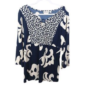Susan Graver Blue White Half Sleeve Top